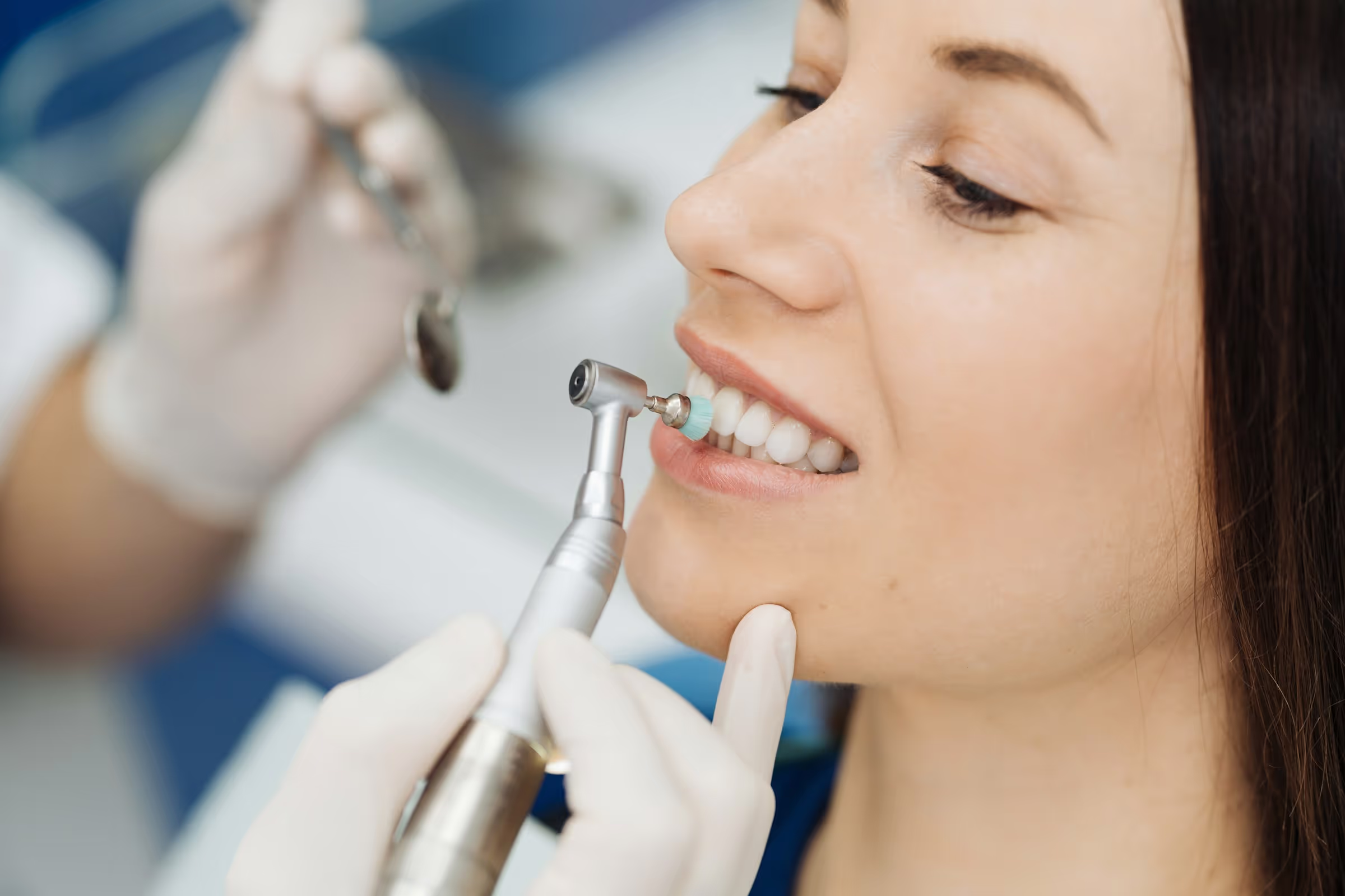 Illustration: teeth cleanings