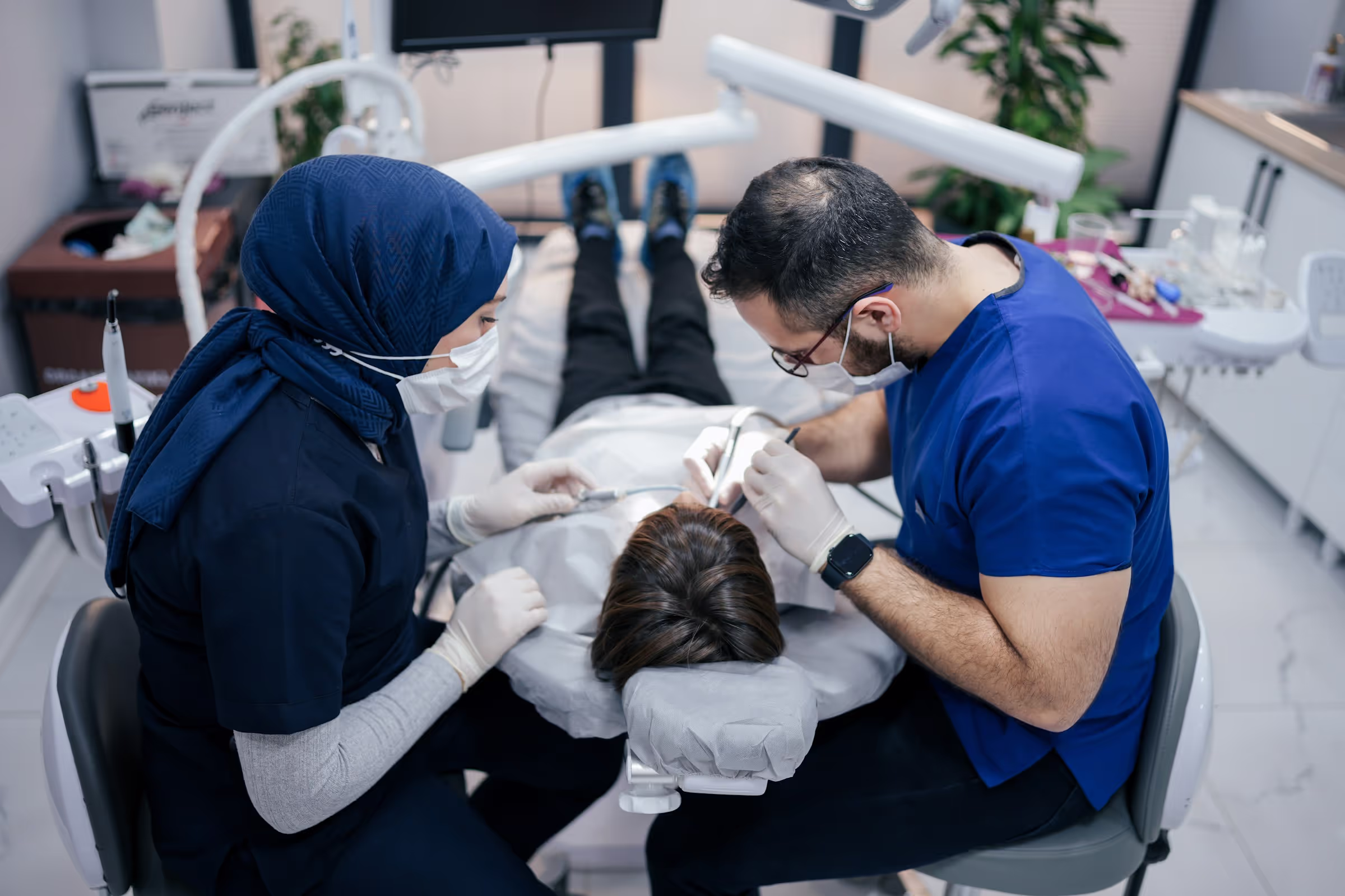 Illustration: traumatic dental injuries