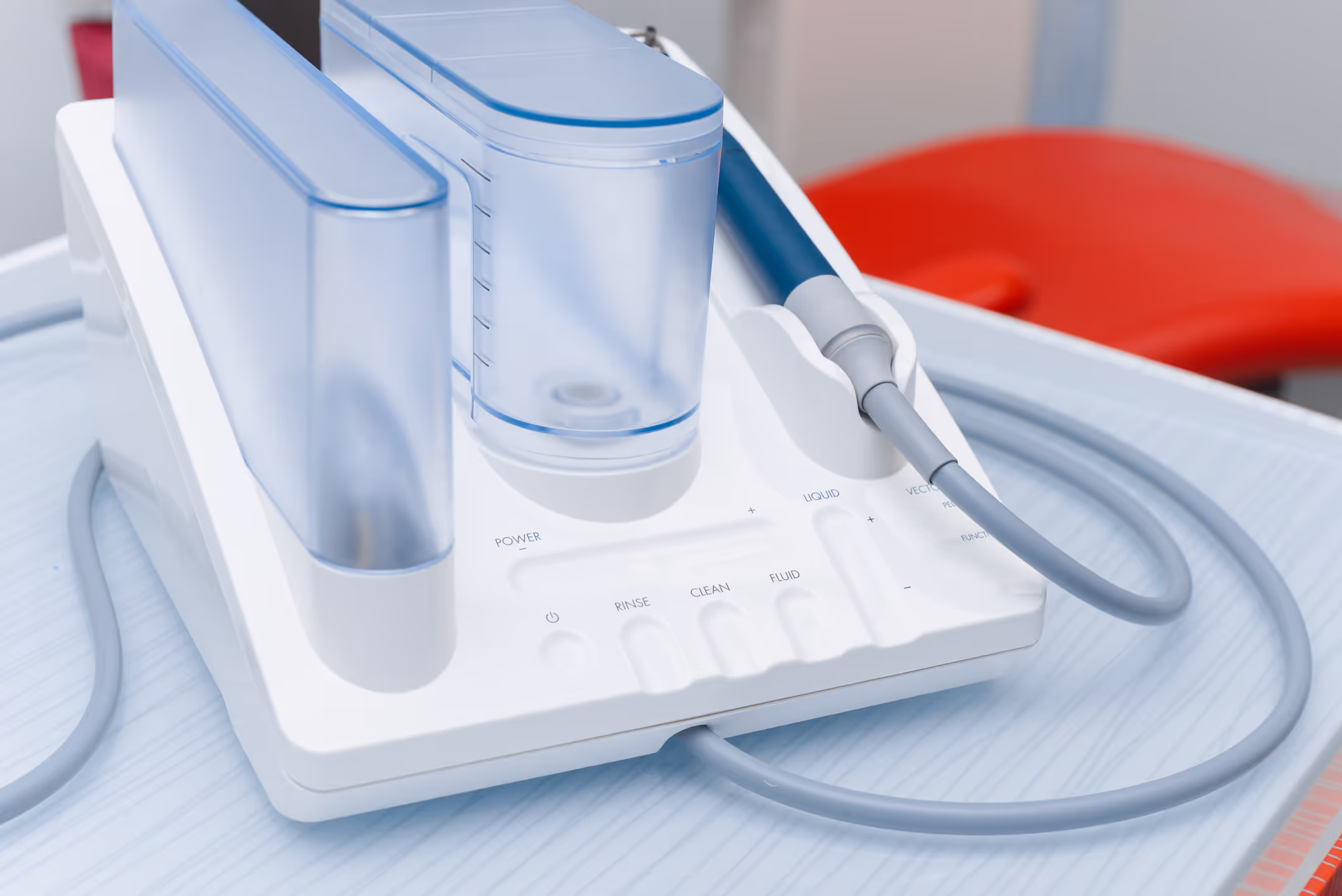Illustration: ultrasonic scalers
